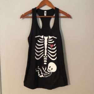 DIY Pregnancy Halloween Skeleton Shirt